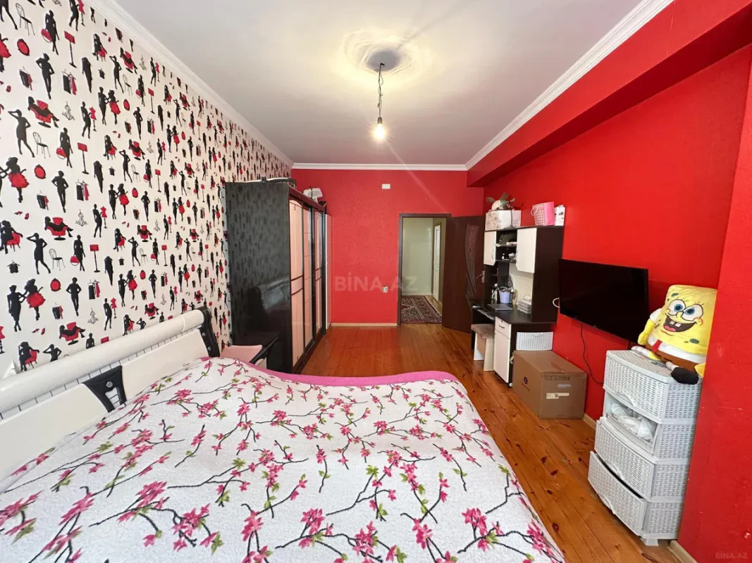 Satılır 3 otaqlı mənzil 115 m²