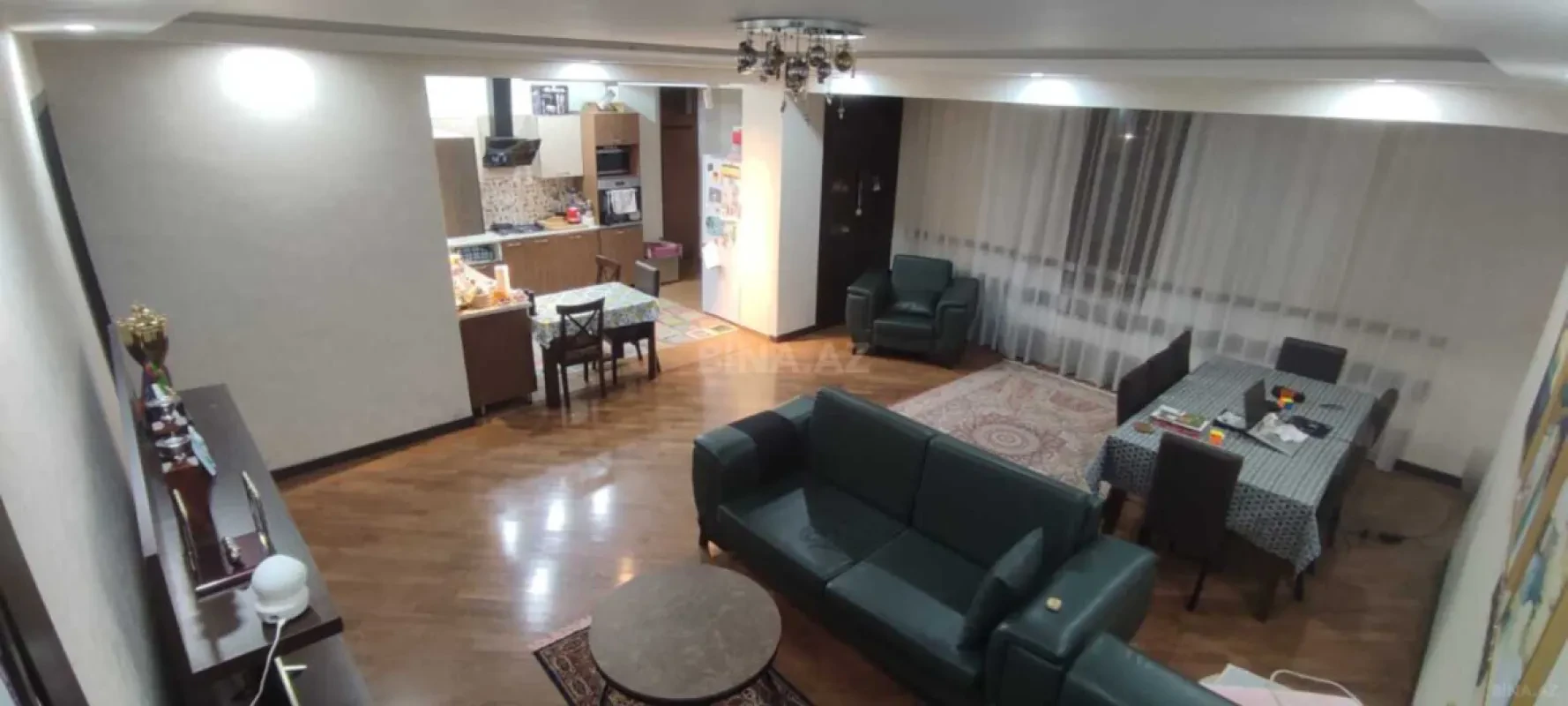 Satılır 3 otaqlı mənzil 124 m²