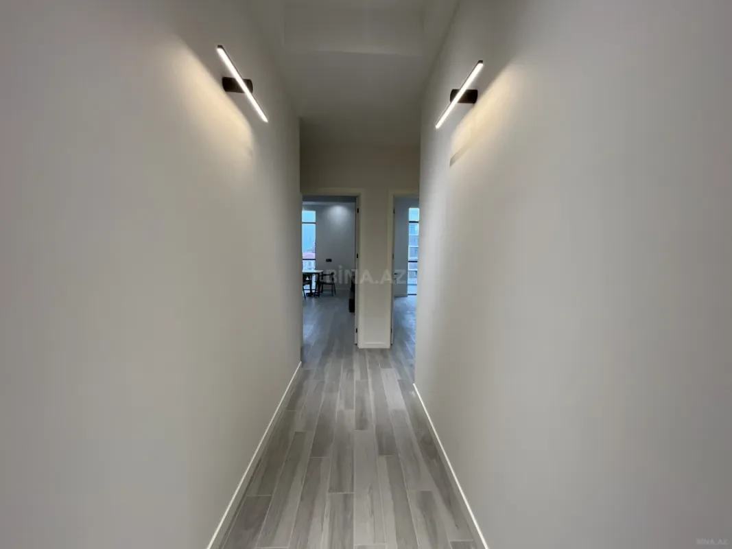Kirayə verilir 3 otaqlı mənzil 140 m²