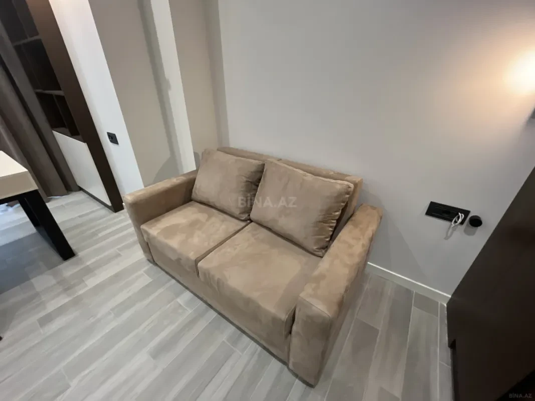Kirayə verilir 3 otaqlı mənzil 140 m²