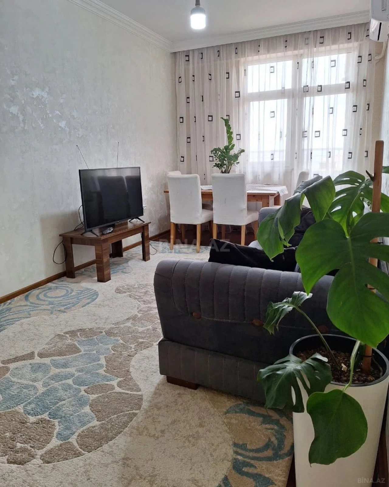 Satılır 2 otaqlı mənzil 80 m²