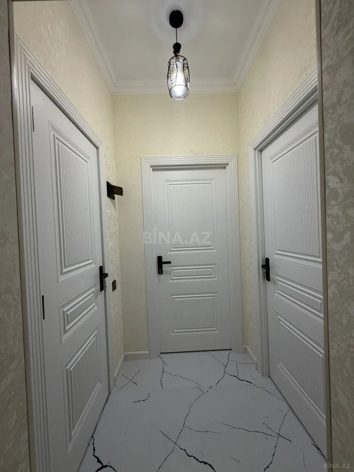 Satılır 2 otaqlı mənzil 44 m²