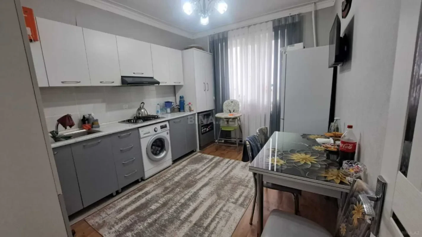 Satılır 2 otaqlı mənzil 60 m²