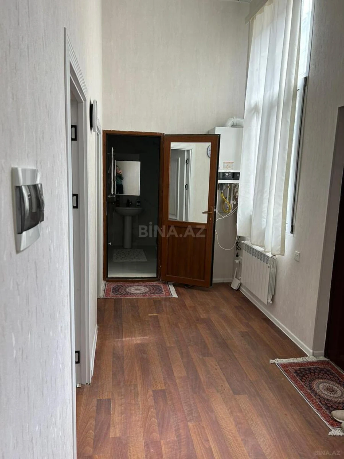 Kirayə verilir 2 otaqlı mənzil 60 m²
