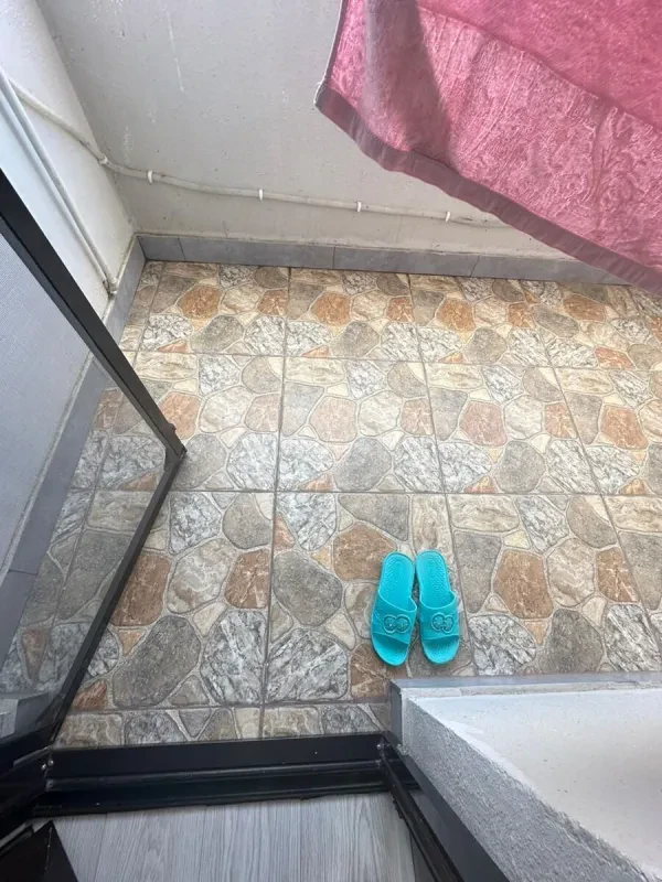 Satılır 2 otaqlı mənzil 55.8 m²