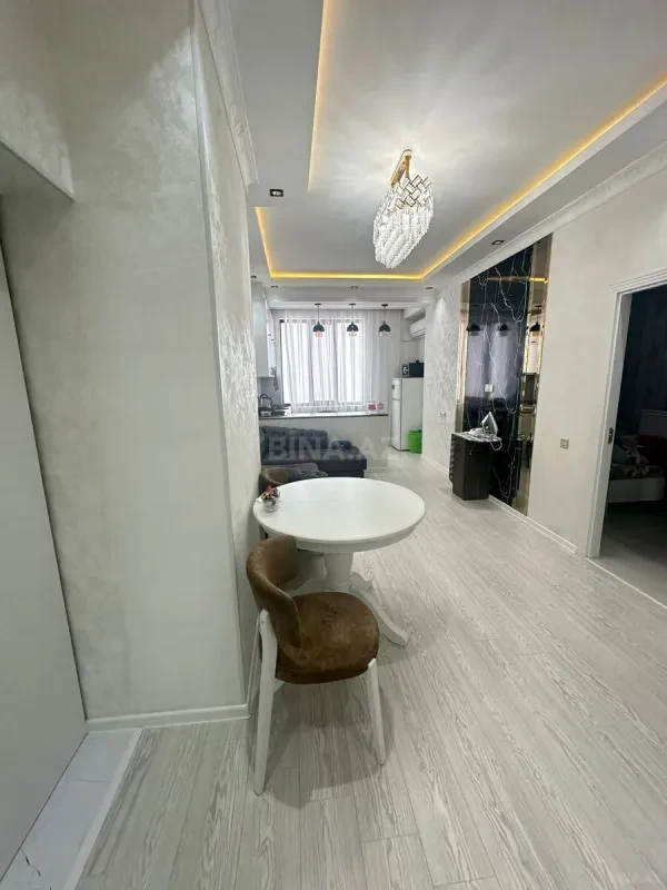 Satılır 2 otaqlı mənzil 55.8 m²