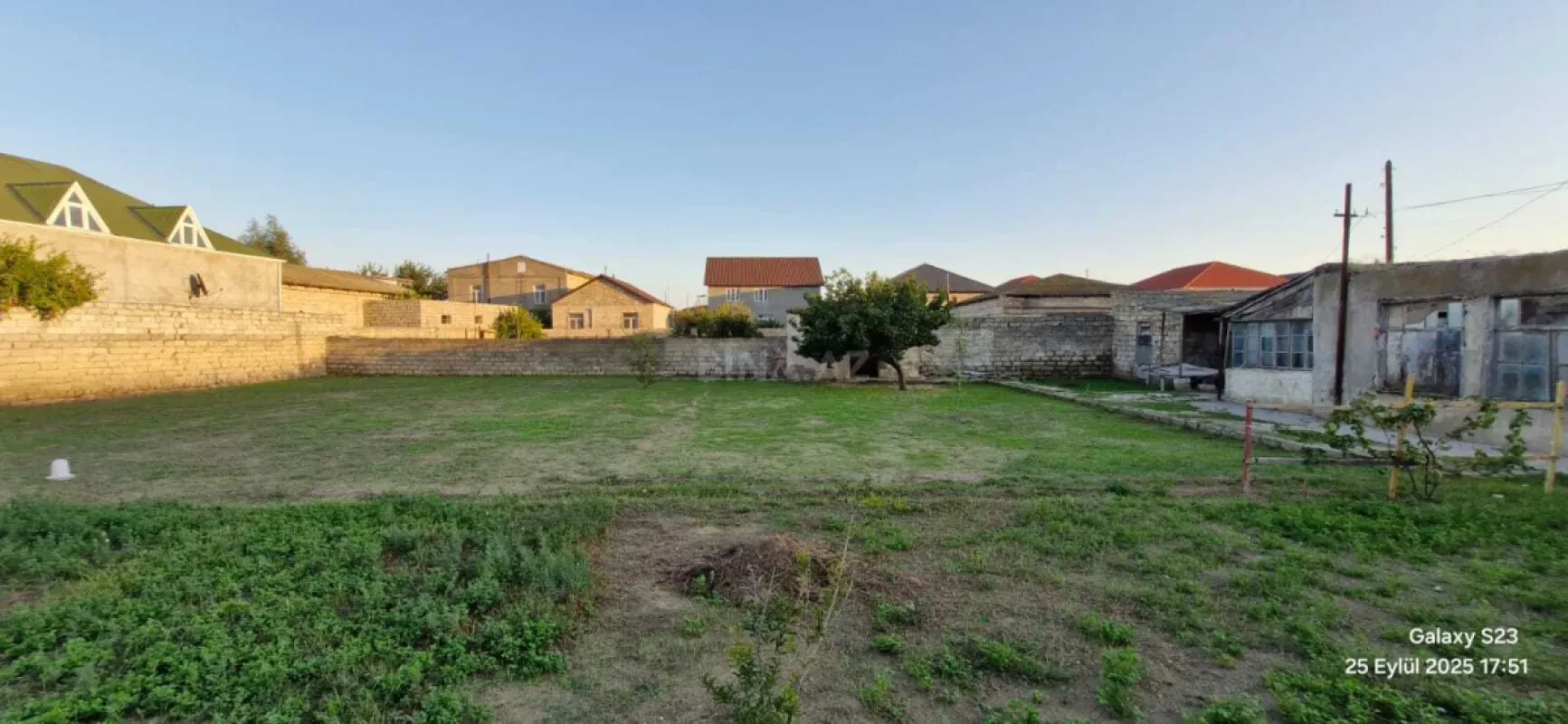 Satılır torpaq sahəsi 25 m²
