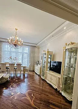 Satılır 3 otaqlı mənzil 128 m² — Bakı 3 otaq 128.00 m²