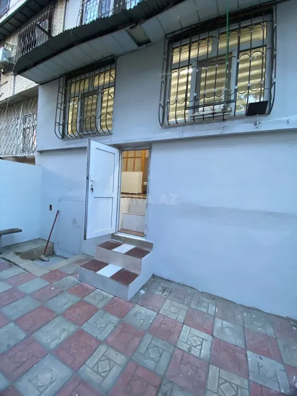 Kirayə verilir 4 otaqlı mənzil 105 m²