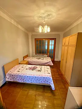 Kirayə verilir 4 otaqlı mənzil 105 m²