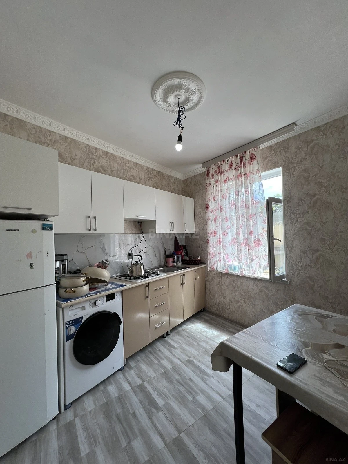 Satılır 2 otaqlı həyət evi 80 m²