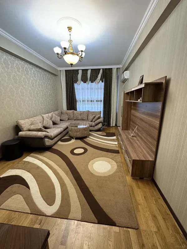 Satılır 2 otaqlı mənzil 68 m²
