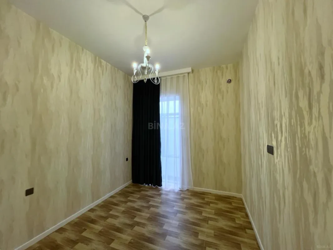 Satılır 4 otaqlı həyət evi 160 m²