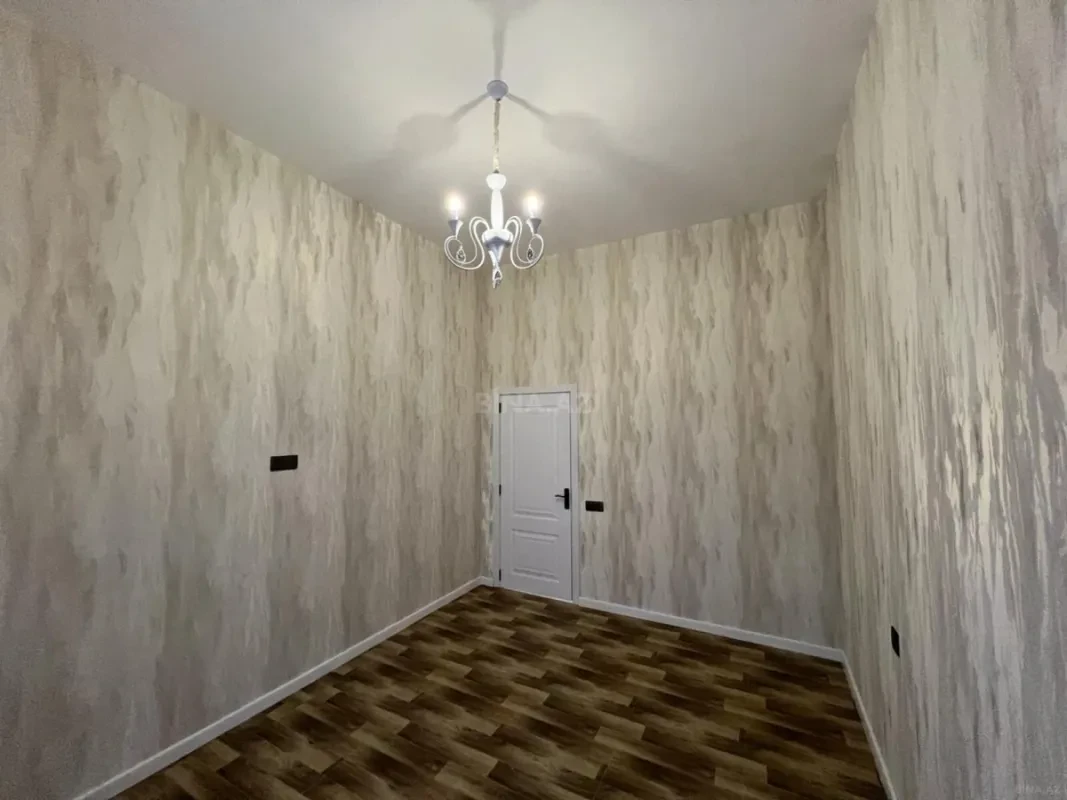 Satılır 4 otaqlı həyət evi 160 m²