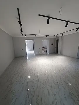 Satılır obyekt 70 m²