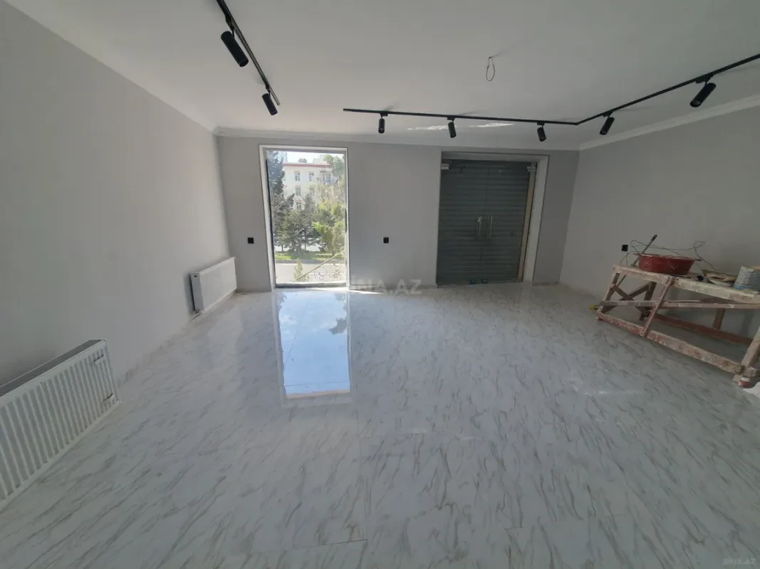 Satılır obyekt 70 m²