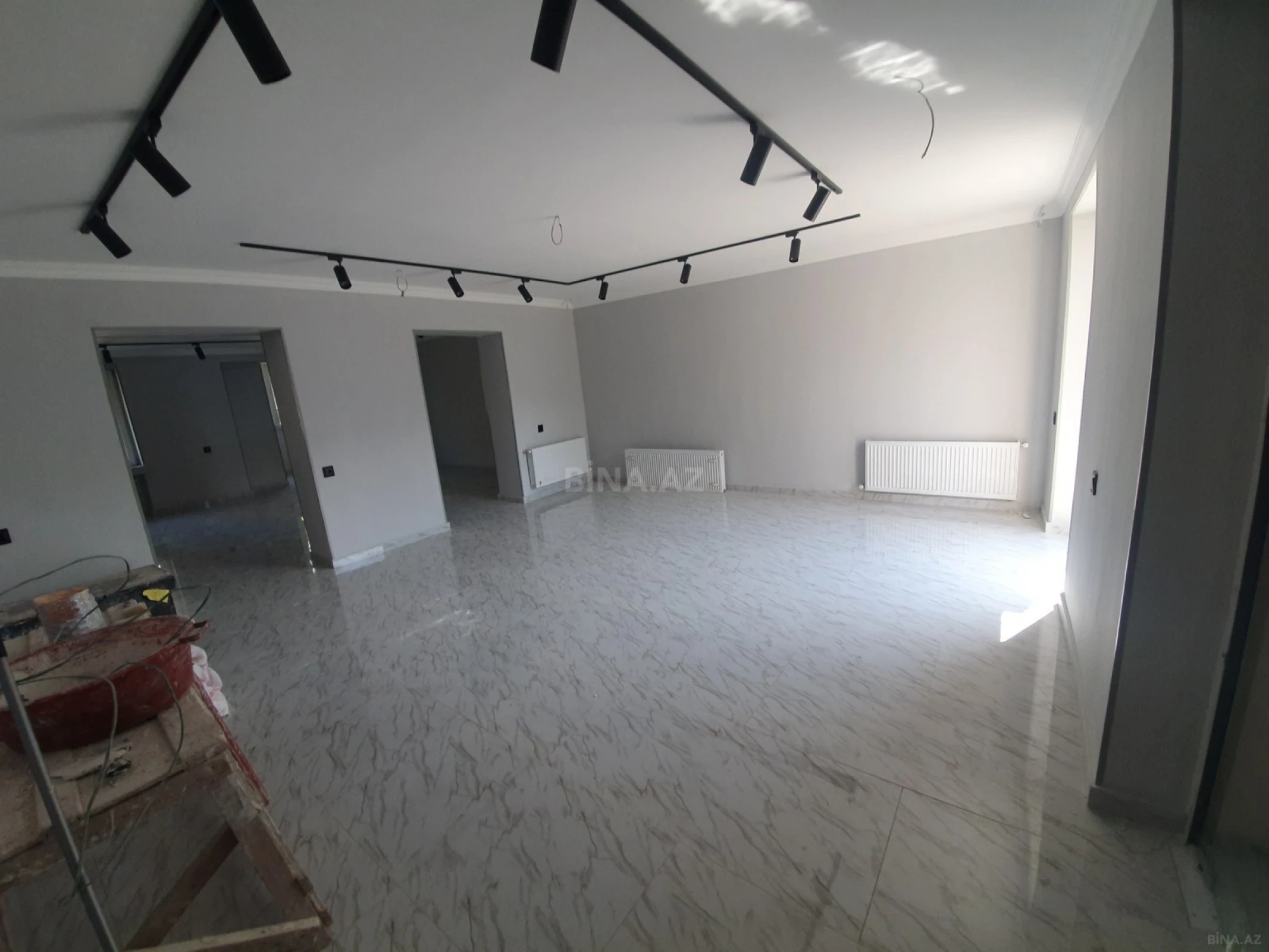 Satılır obyekt 70 m²
