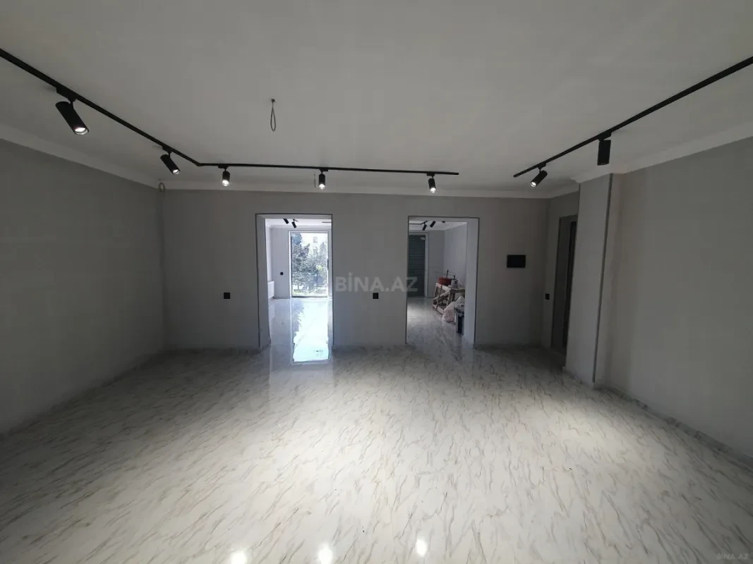 Satılır obyekt 70 m²