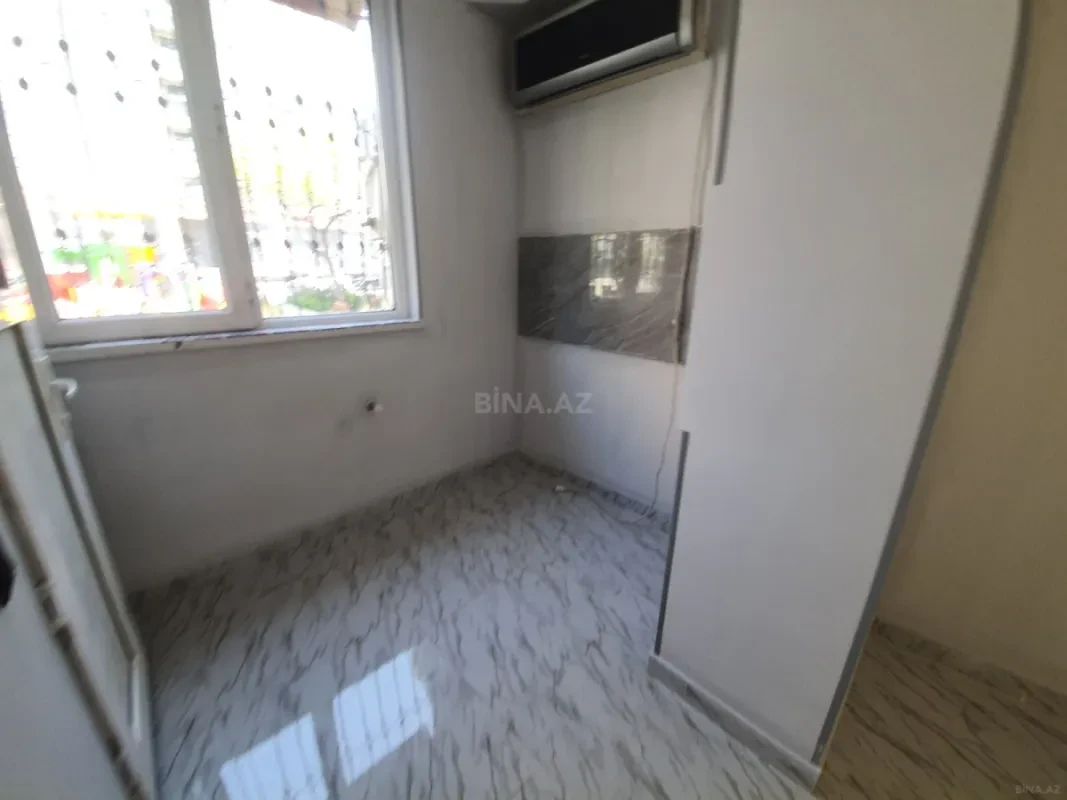 Satılır obyekt 70 m²