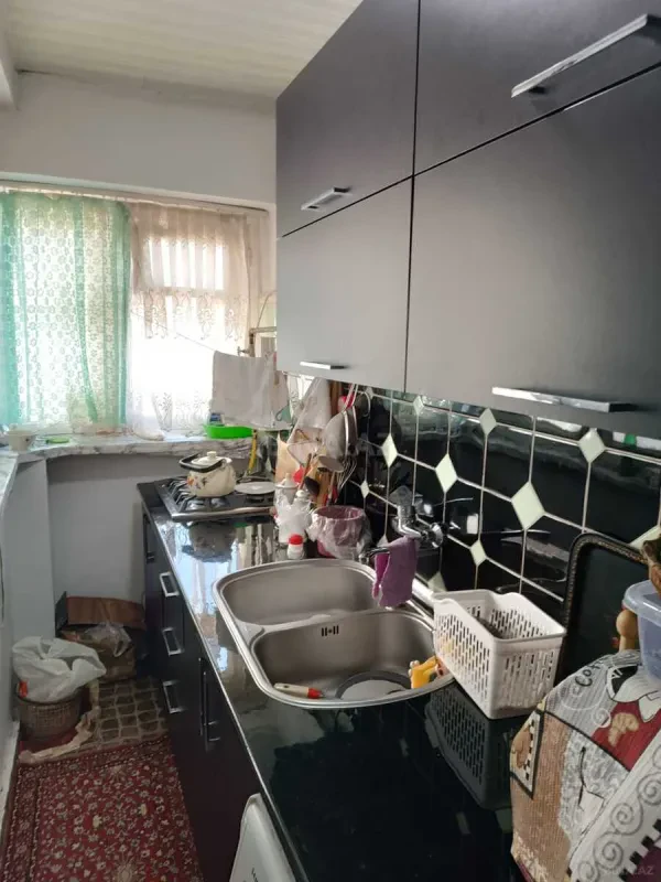 Satılır 2 otaqlı mənzil 65 m²