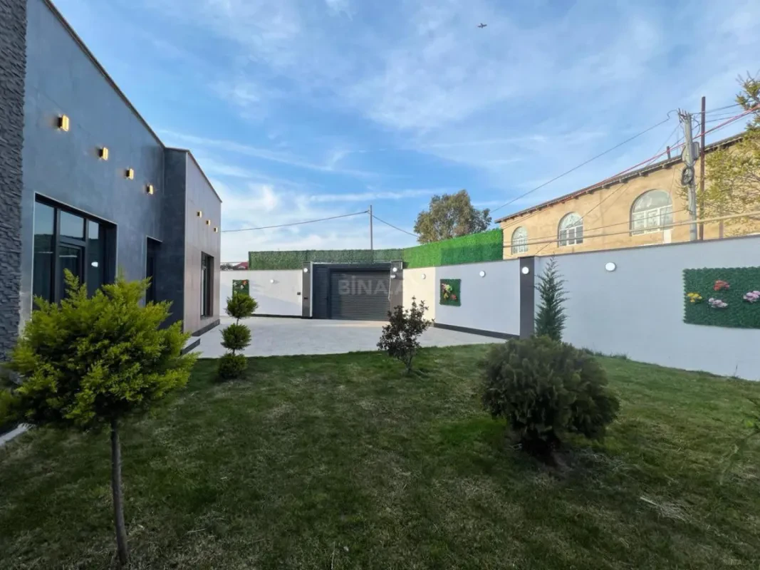 Satılır 4 otaqlı həyət evi 160 m²