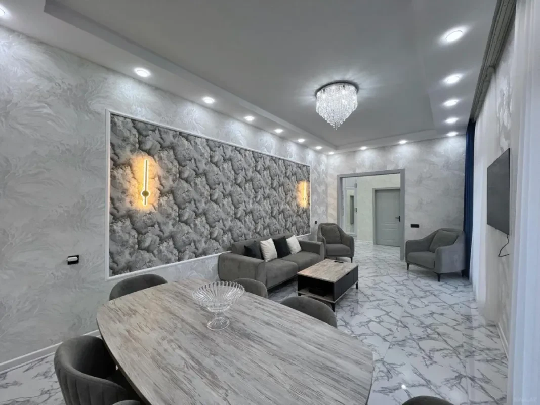 Satılır 4 otaqlı həyət evi 160 m²