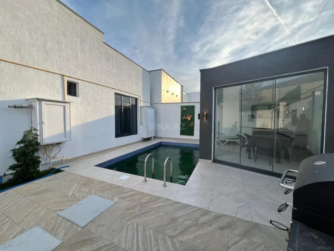 Satılır 4 otaqlı həyət evi 160 m²