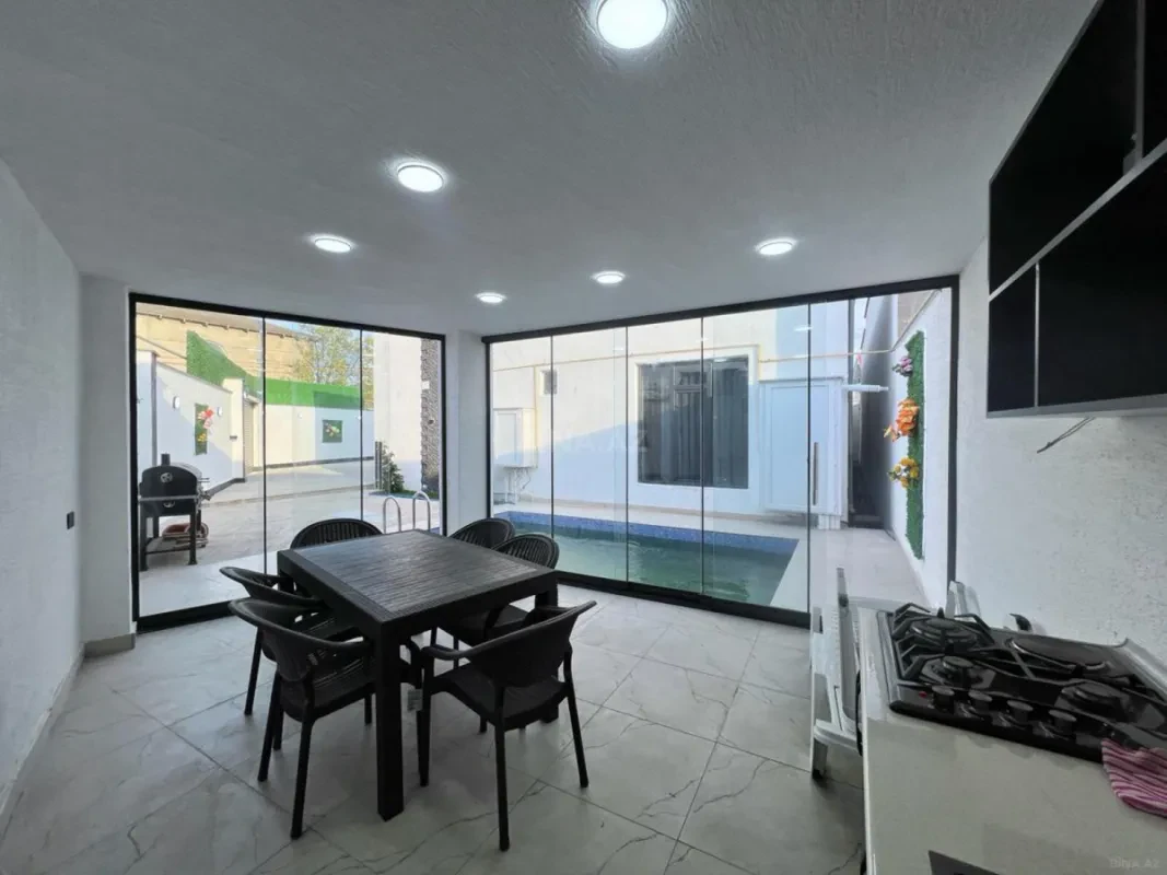 Satılır 4 otaqlı həyət evi 160 m²