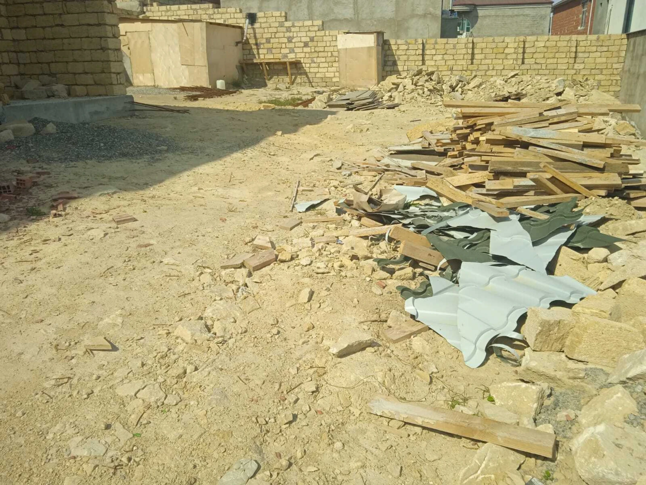 Satılır torpaq sahəsi 3.5 m²