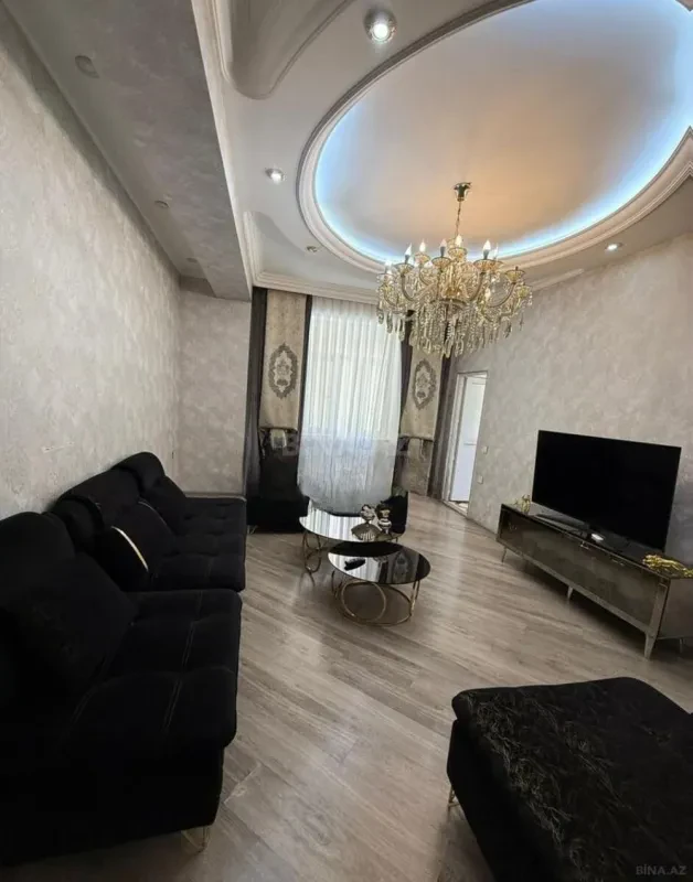 Satılır 2 otaqlı mənzil 95 m²