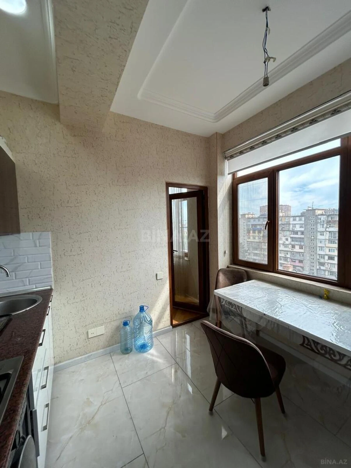 Satılır 1 otaqlı mənzil 50 m²