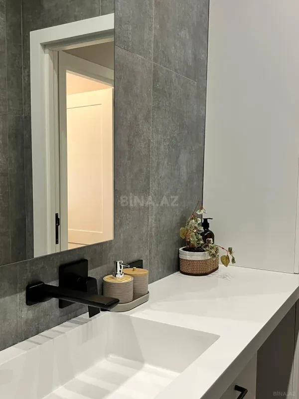 Kirayə verilir 2 otaqlı mənzil 62 m²