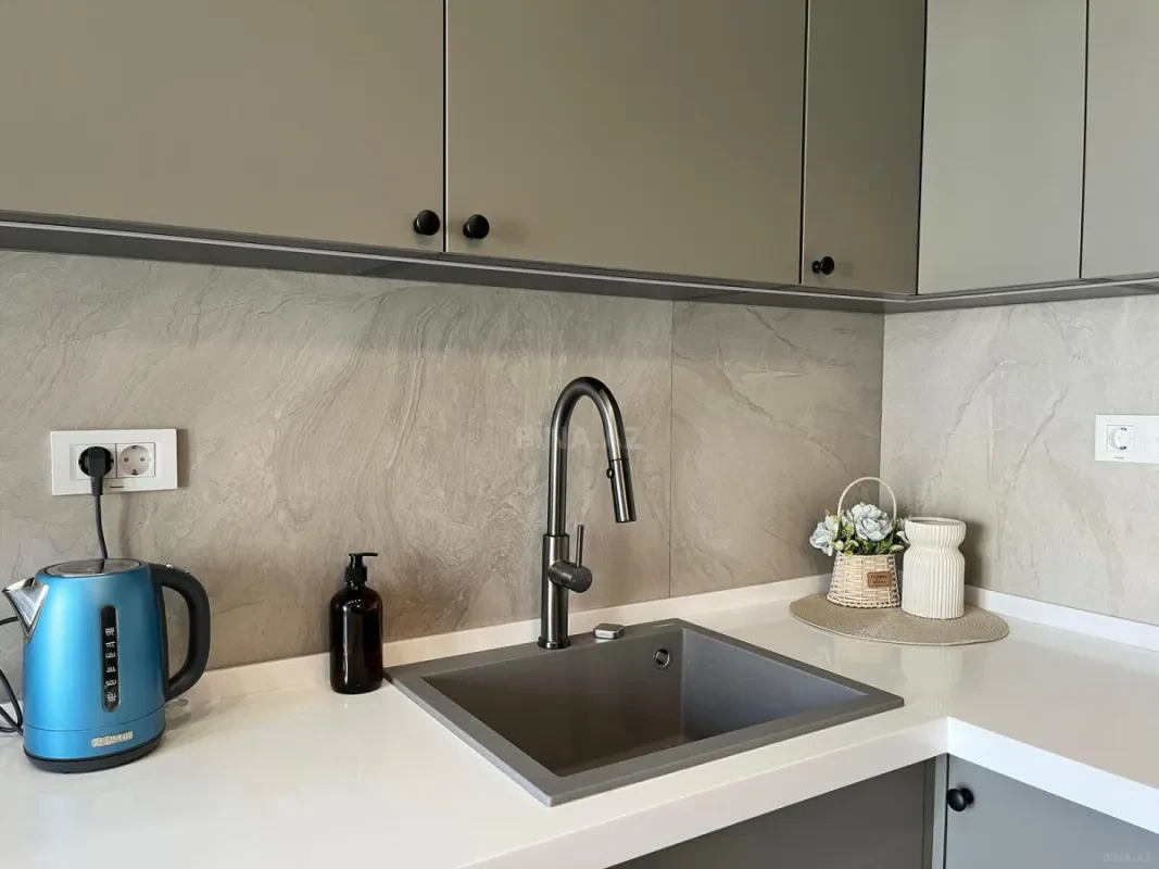 Kirayə verilir 2 otaqlı mənzil 62 m²