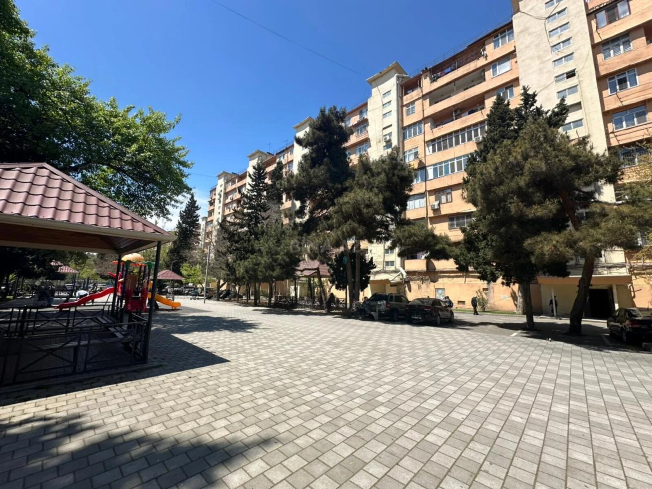 Satılır 3 otaqlı mənzil 80 m²