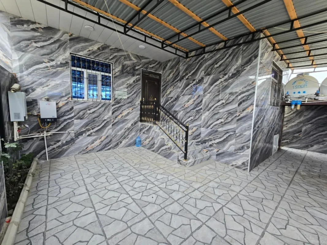 Satılır 4 otaqlı həyət evi 92 m²