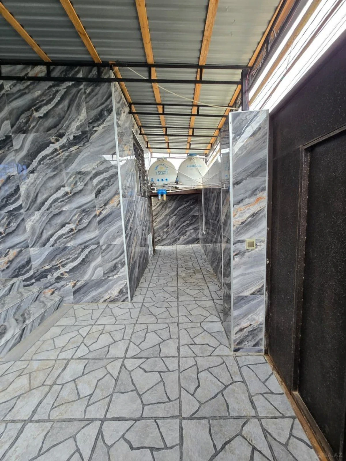Satılır 4 otaqlı həyət evi 92 m²