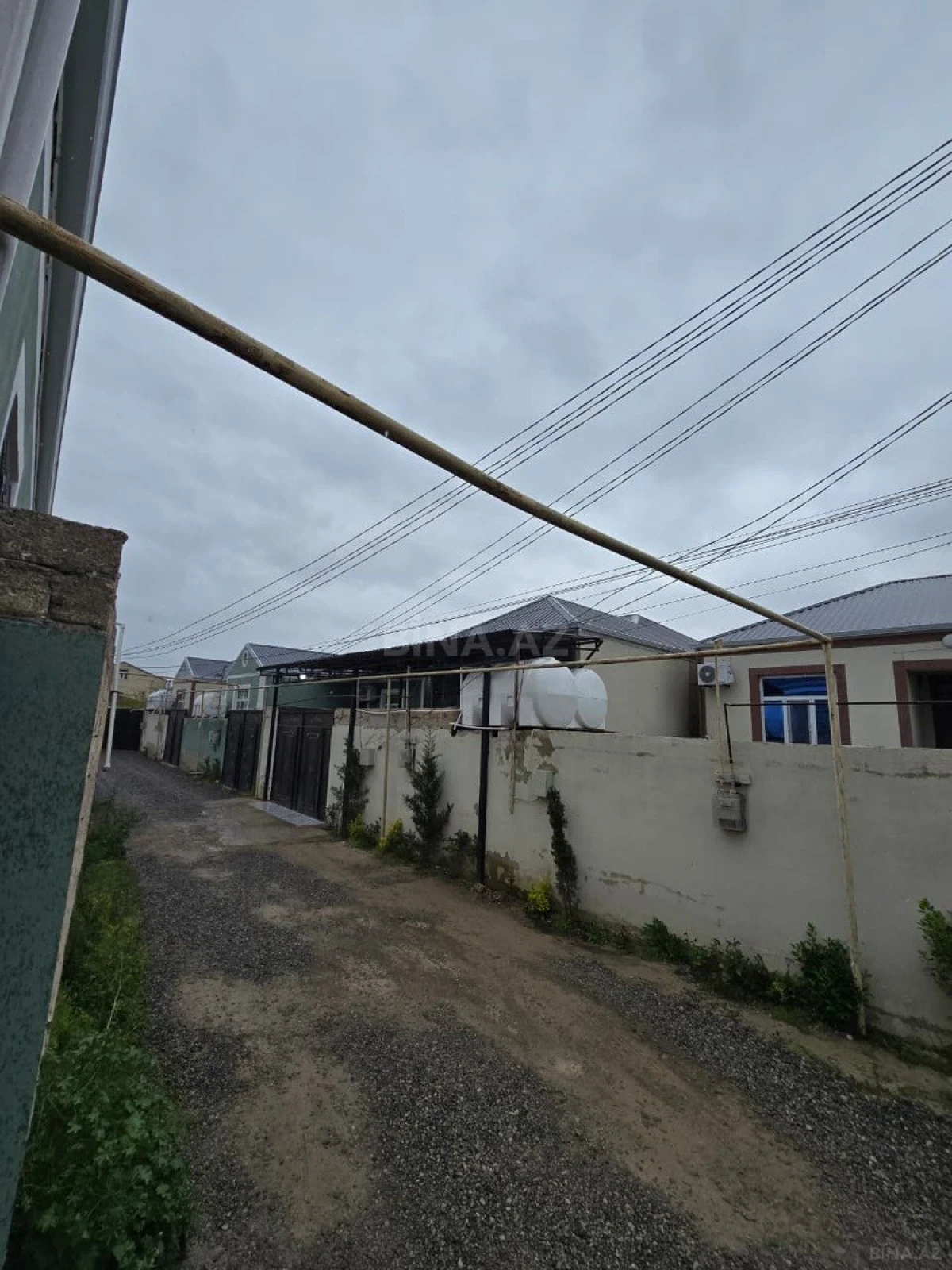 Satılır 4 otaqlı həyət evi 92 m²