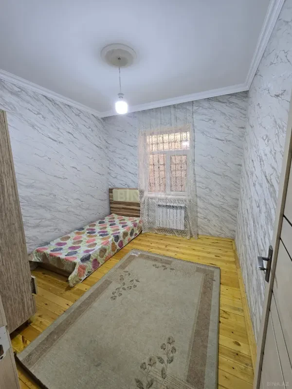 Satılır 4 otaqlı həyət evi 92 m²