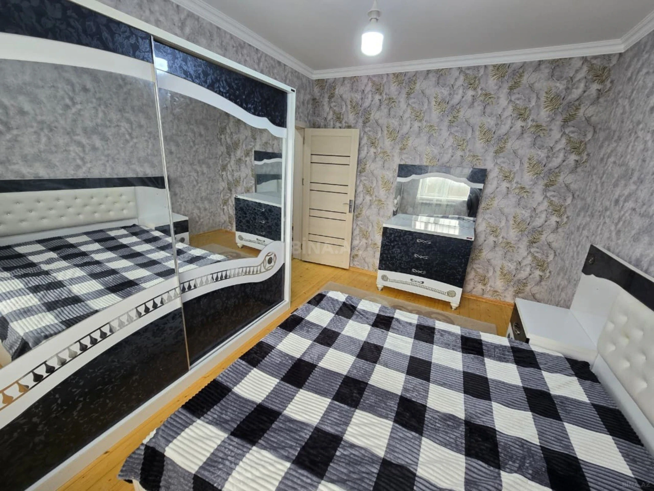 Satılır 4 otaqlı həyət evi 92 m²