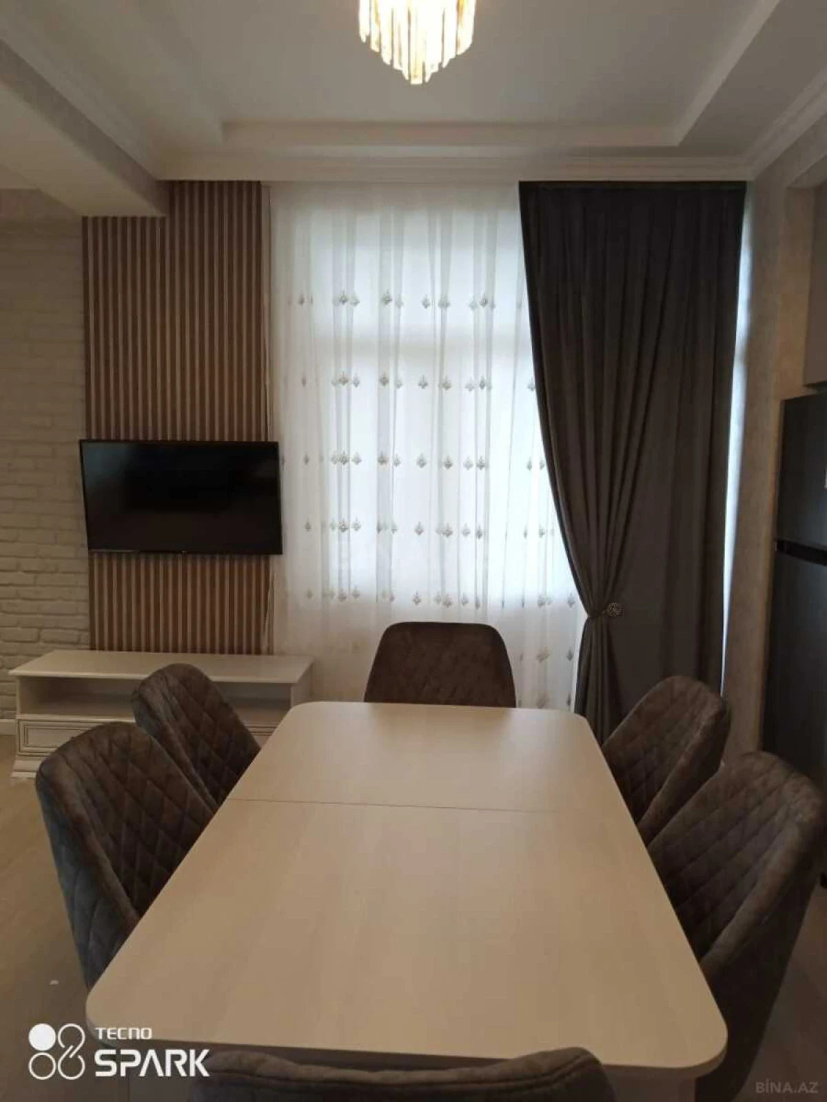 Kirayə verilir 3 otaqlı mənzil 110 m²