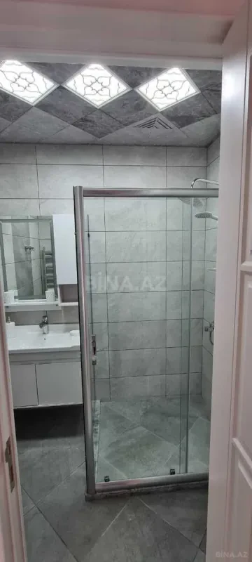 Kirayə verilir 3 otaqlı mənzil 110 m²