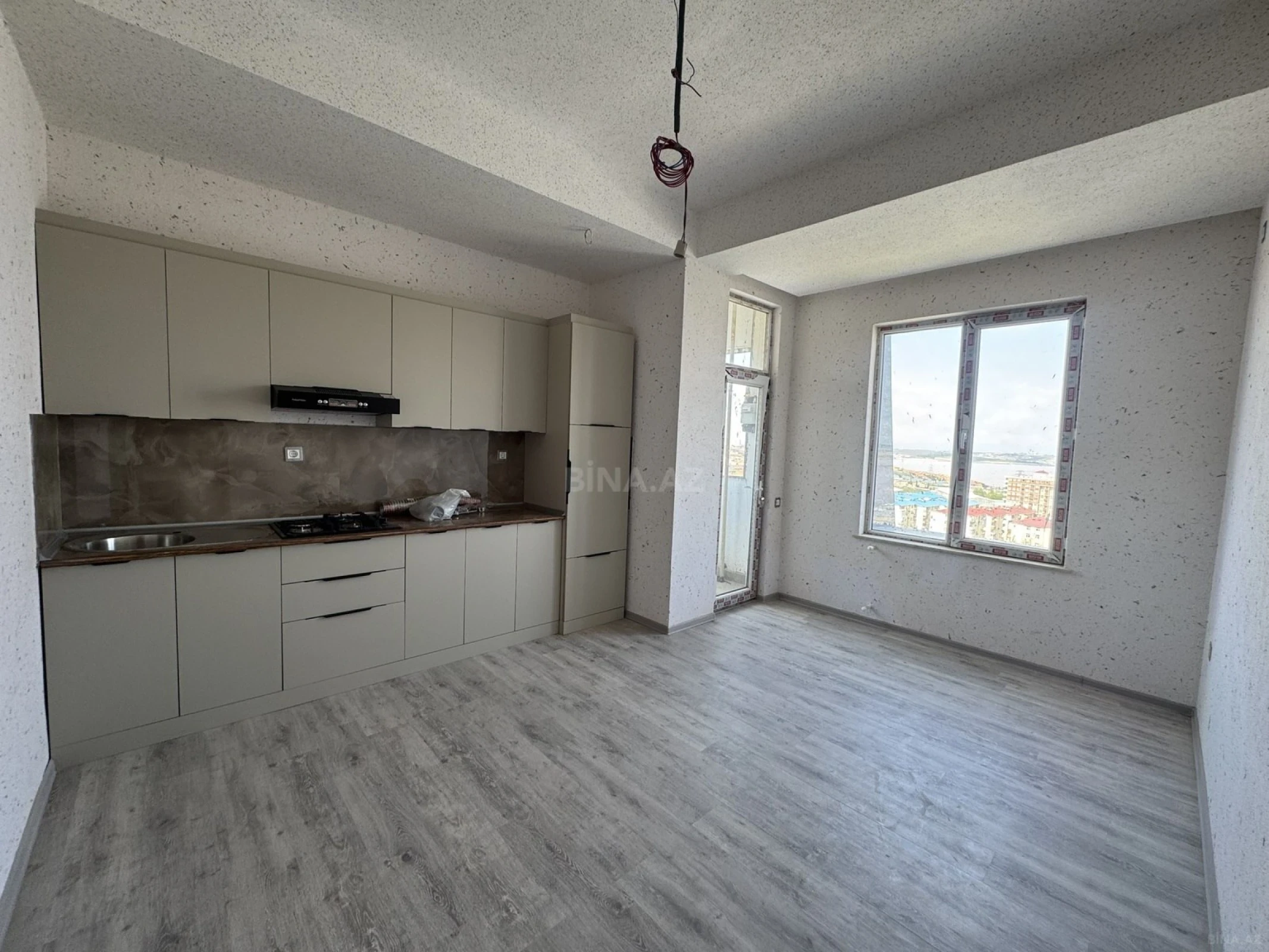 Satılır 3 otaqlı mənzil 66 m²