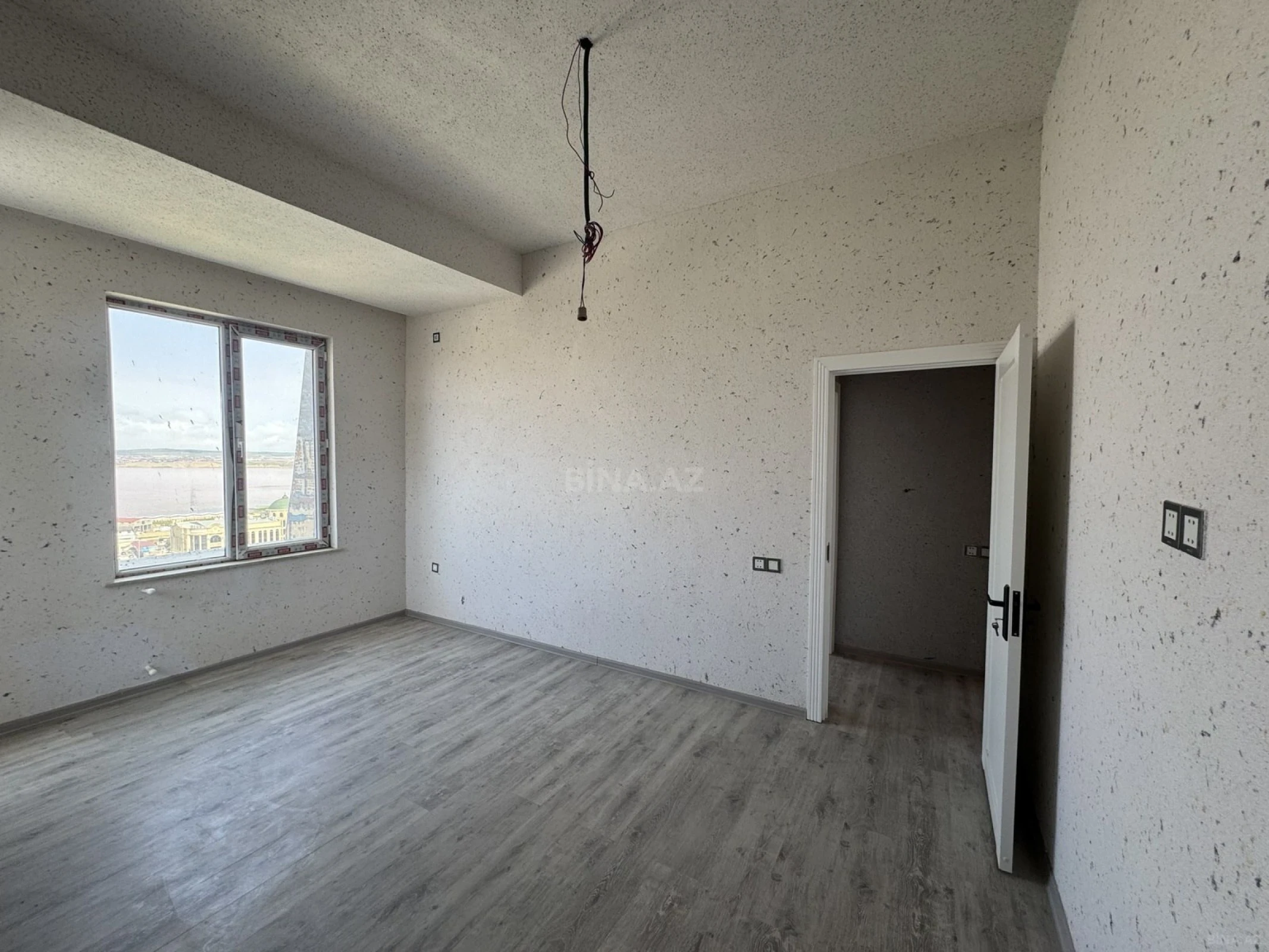 Satılır 3 otaqlı mənzil 66 m²