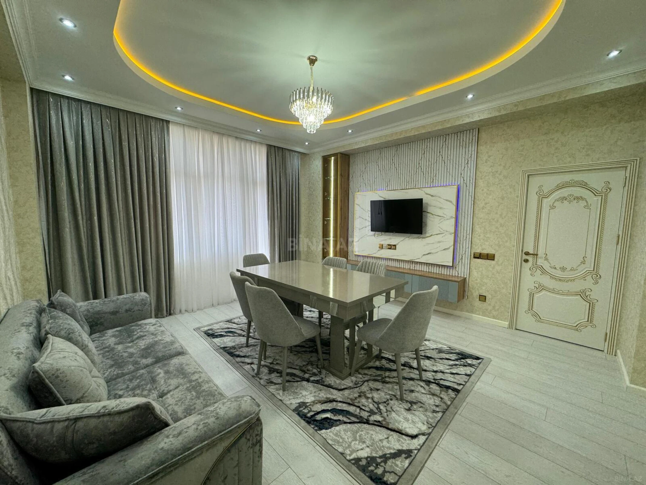 Kirayə verilir 2 otaqlı mənzil 73 m²