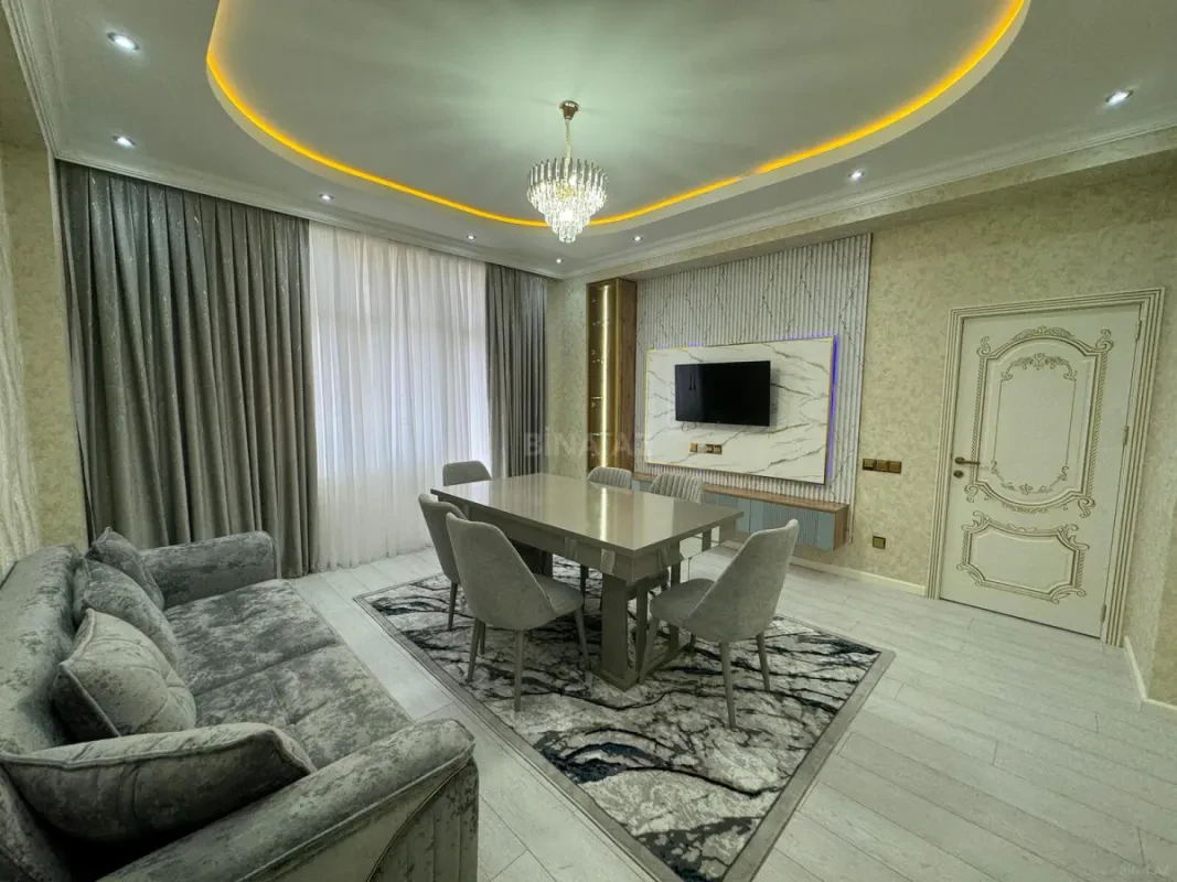 Kirayə verilir 2 otaqlı mənzil 73 m²