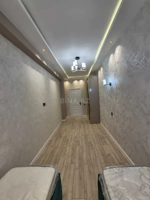 Satılır 3 otaqlı mənzil 110 m²