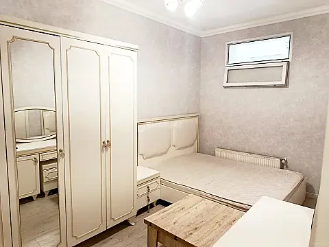 Satılır 2 otaqlı mənzil 42 m²