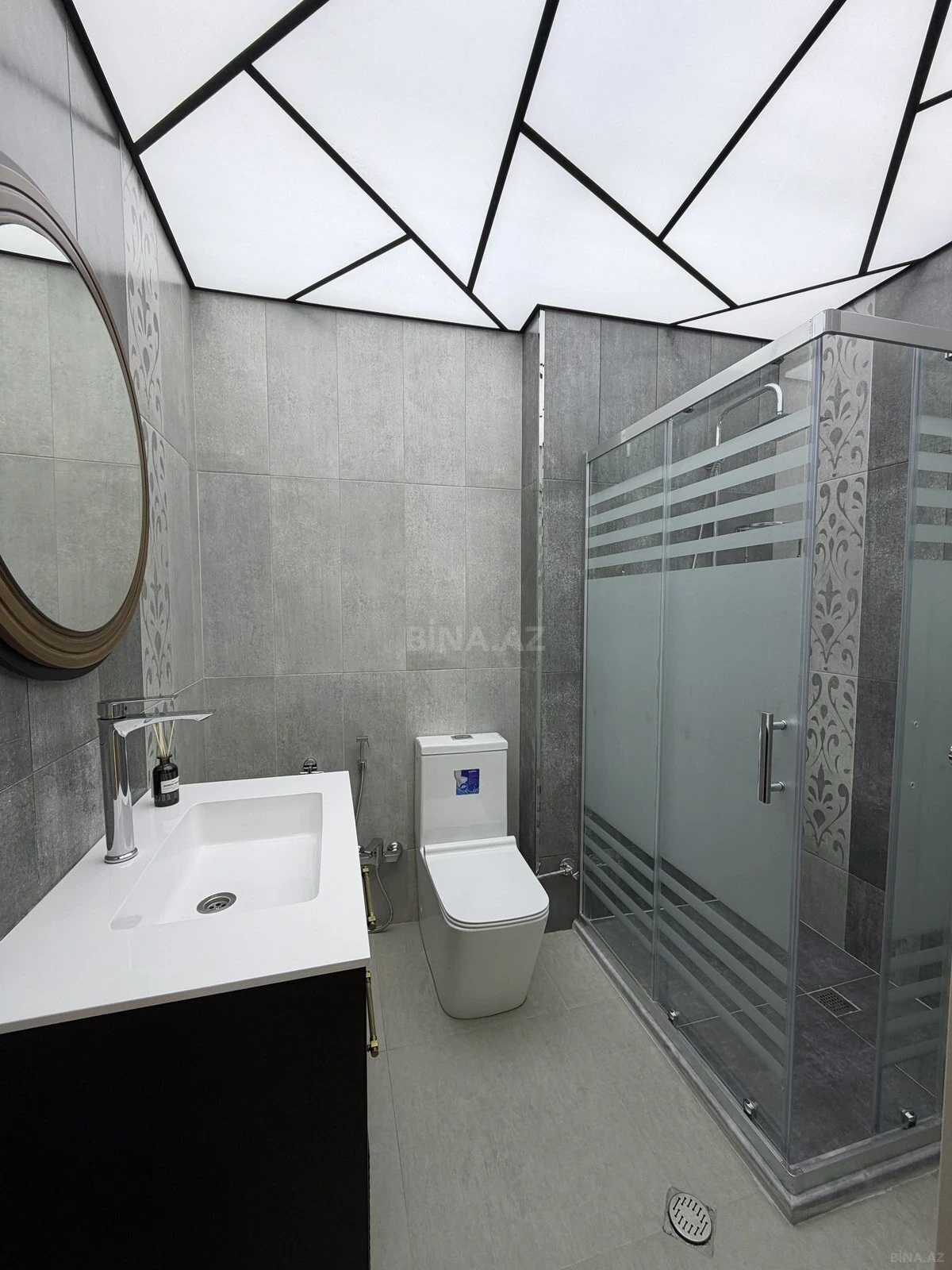 Satılır 3 otaqlı mənzil 90 m²