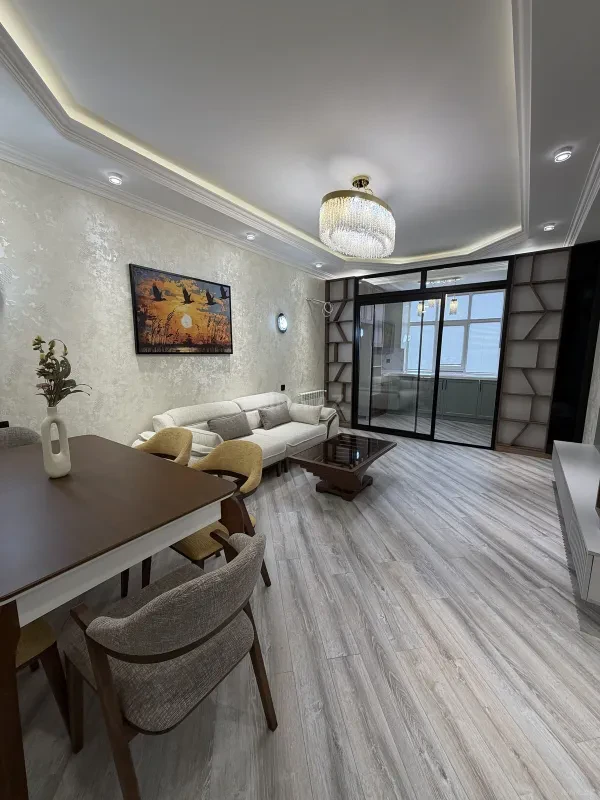 Satılır 3 otaqlı mənzil 90 m²