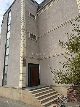 Satılır 3 otaqlı mənzil 107 m²